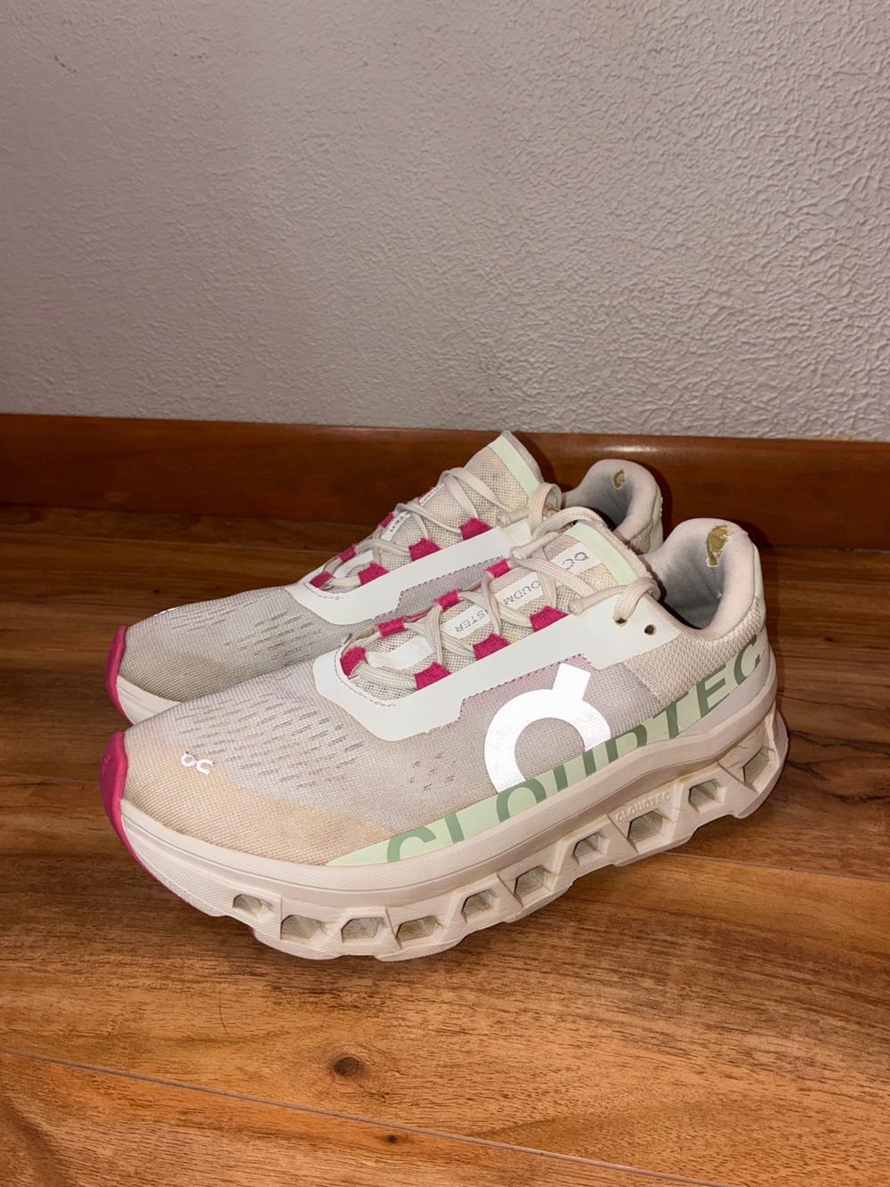 On Cloud Women’s Cloudmonster Athletic Shoe Sneakers, white/pink/green- size 8.5
